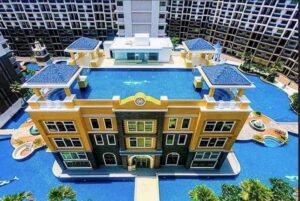 arcadia beach continental condo with pool view in pattaya for sale