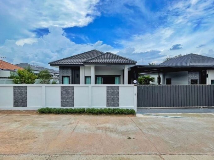 Newly Built House in Pattaya for Sale 3beds 2baths