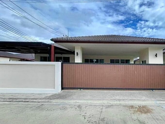 The cheapest house in the well known village of Huay Yai Pattaya