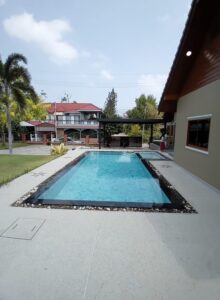 Large Pool Villa in Pattaya for Sale 4bedrooms 4bathrooms