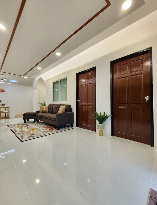 townhouse in pattaya for sale6