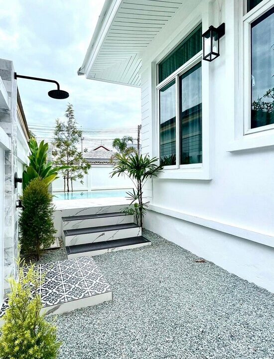 Pool Villa Pattaya for Sale10