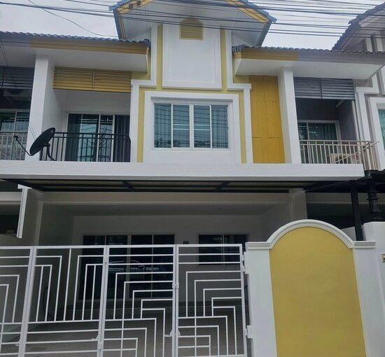 townhome in pattaya for sale
