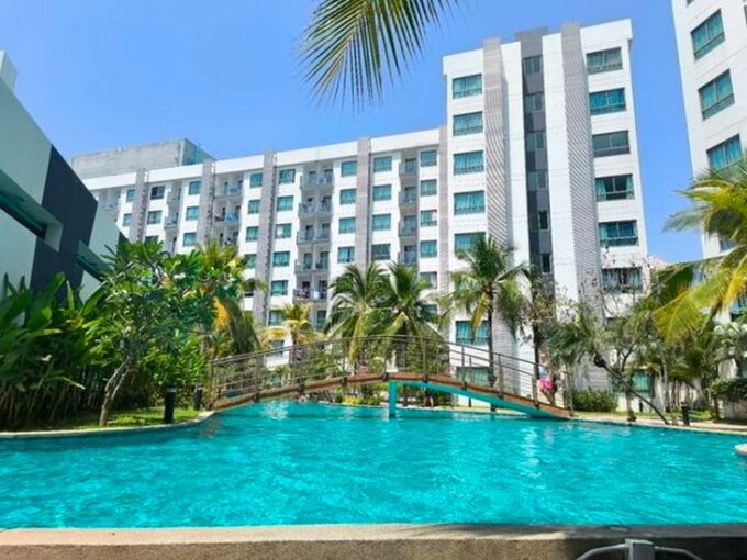 Arcadia Beach Resort Pattaya Condo for Sale