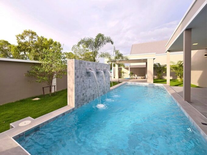 Pool Villa in Pattaya for Sale