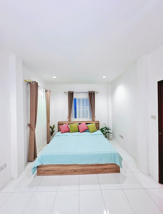 Semi Detached House in Pattaya for Sale5