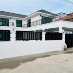 Pool Villa in Pattaya for Sale