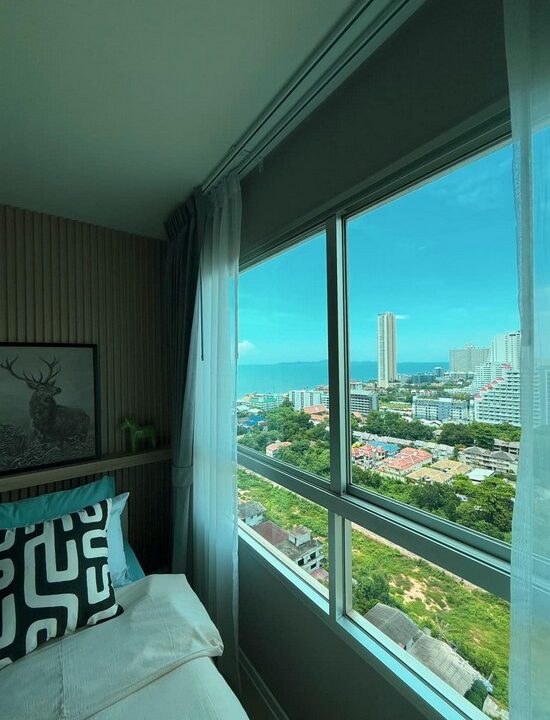 Beachfront Condo for Sale in Jomtien Pattaya3