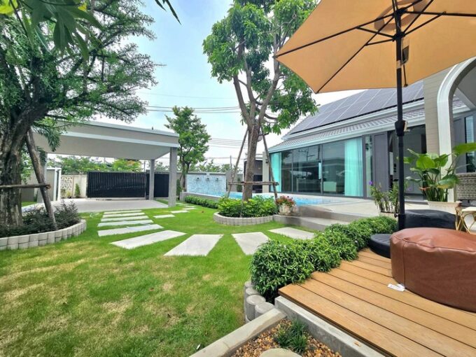 Pool Villa for Sale in Pattaya near Mabprachan