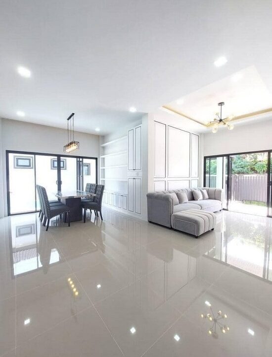 Pool Villa in Soi Siam Country Club Pattaya for Sale14