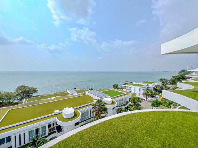 Penthouse Condo for Sale in Na Jomtien Pattaya