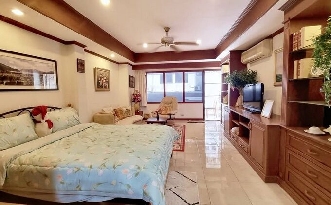 Condo in South Pattaya for Sale