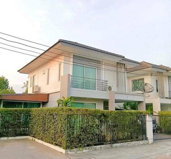 House in Prueksa Nara Pattaya for Sale