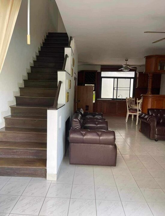 Townhouse for sale on Pratumnak Hills Pattaya3