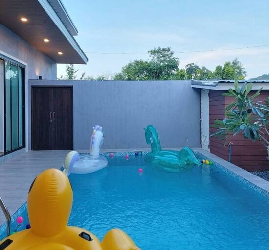 pool villa for sale in sattahip