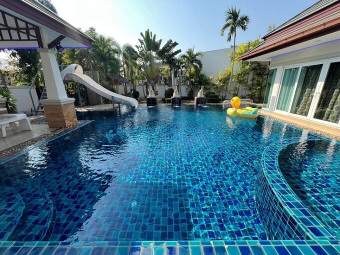 Luxury Pool Villa for Sale in Baan Dusit Pattaya