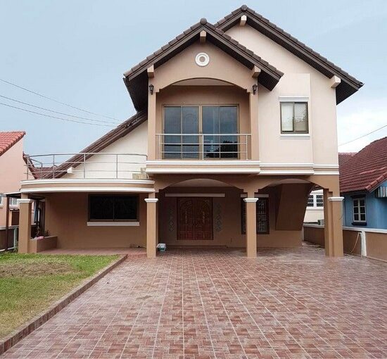 Single Family House for Sale in Soi Siam Country Club Pattaya